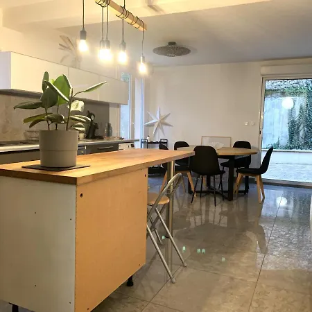Confort Avec Terrasse *