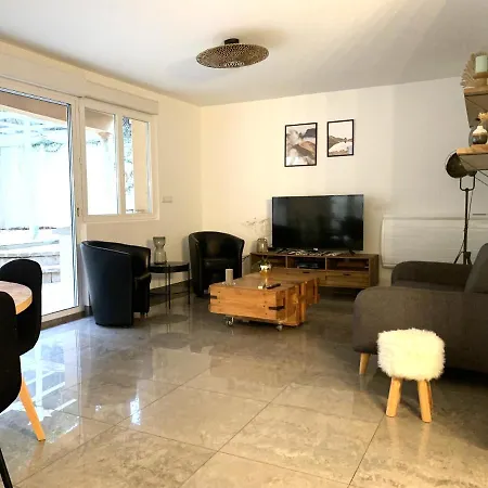 Confort Avec Terrasse 公寓 兰斯